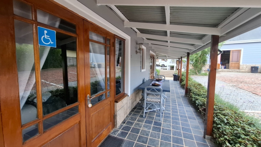 5 Bedroom Property for Sale in Blanco Western Cape